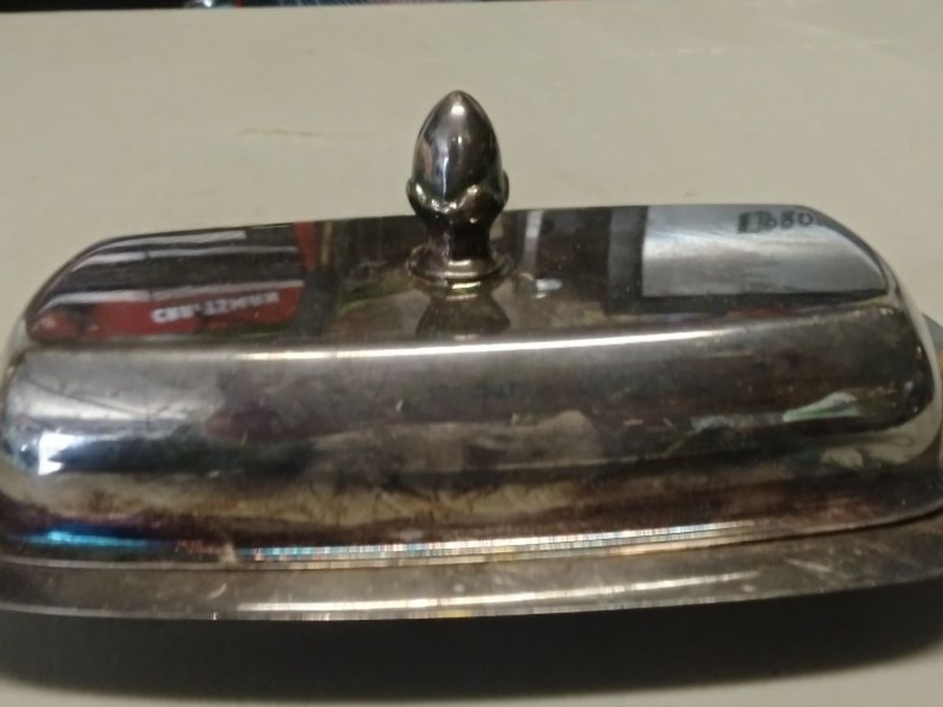 VINTAGE BUTTER DISH