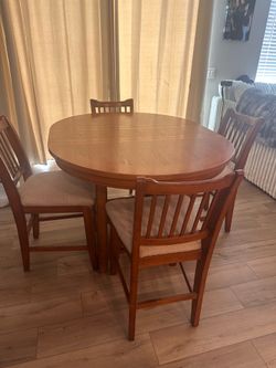 Dining table 5 chairs