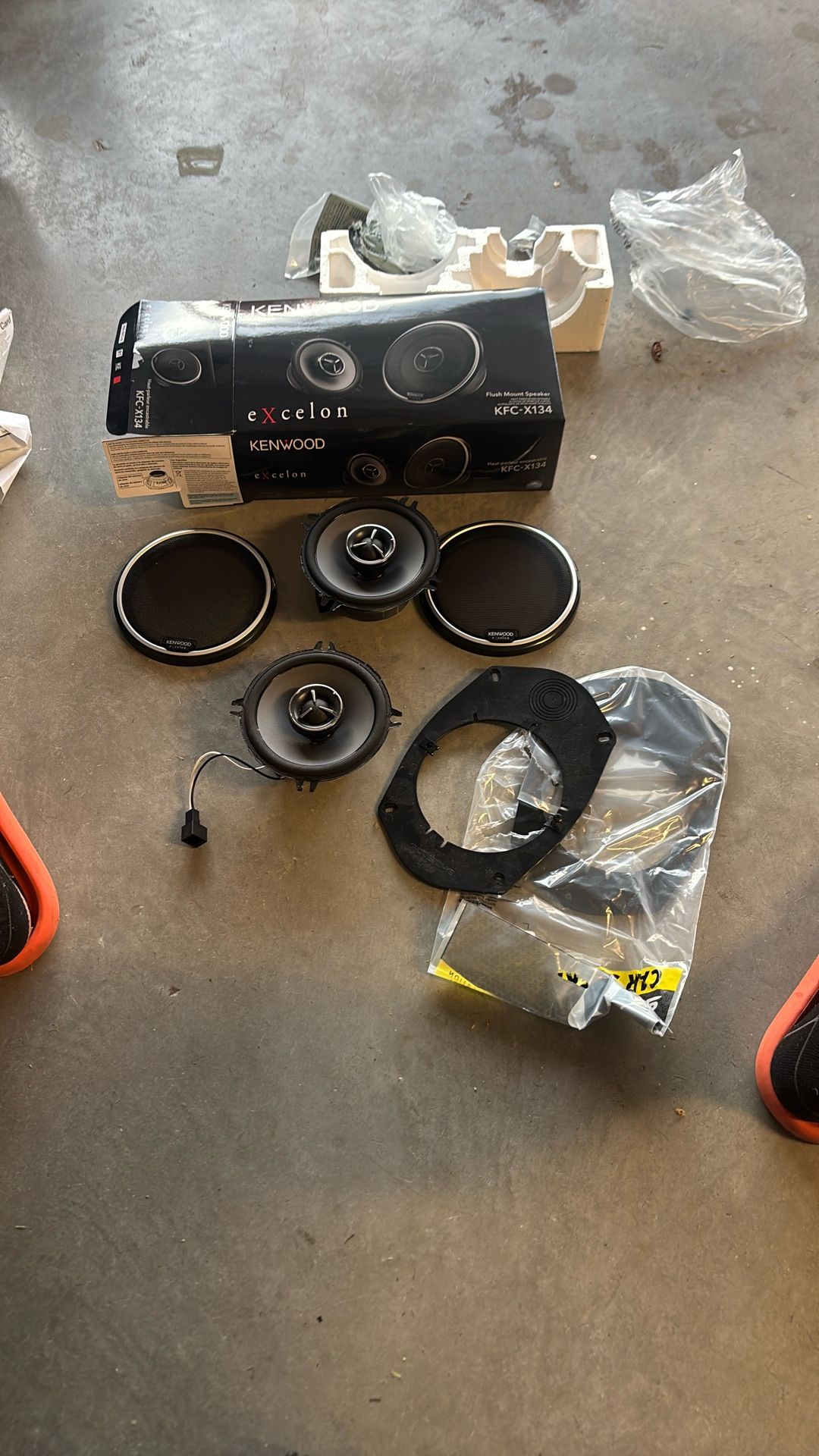 Kenwood Excelon KFC-x134 Flush Mount Speakers 2