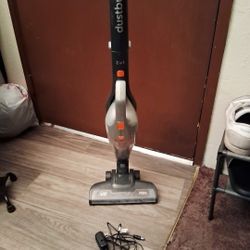 Fcfs Cordless Dustbuster 2 In 1 Pickup 2-11 Pm Rainbow/charleston Cash Only 