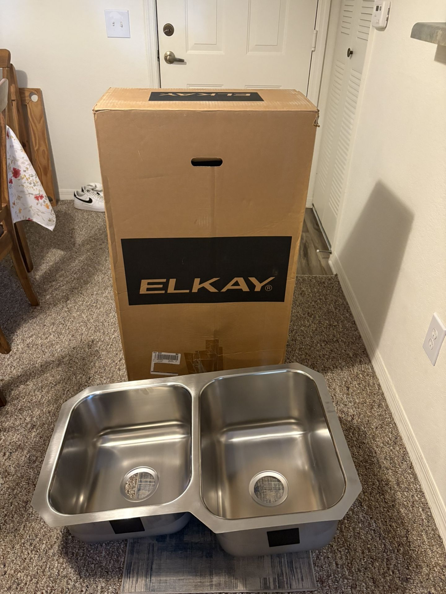 Elkay Under mount Sink.10 In Ch.275.00