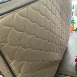 Queen Size Mattress Lightly Used