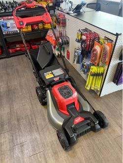 M18 FUEL Brushless Cordless 21 in. Walk Behind Dual Battery Self-Propelled Mower (Tool-Only)