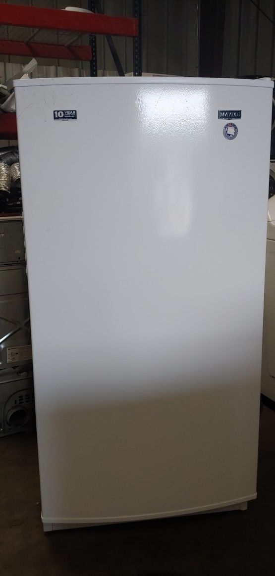 Maytag upright freezer 15.5 cu.ft for Sale in Houston, TX OfferUp