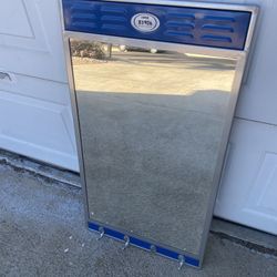 Mirror Coat, Hanger Hat Hanger