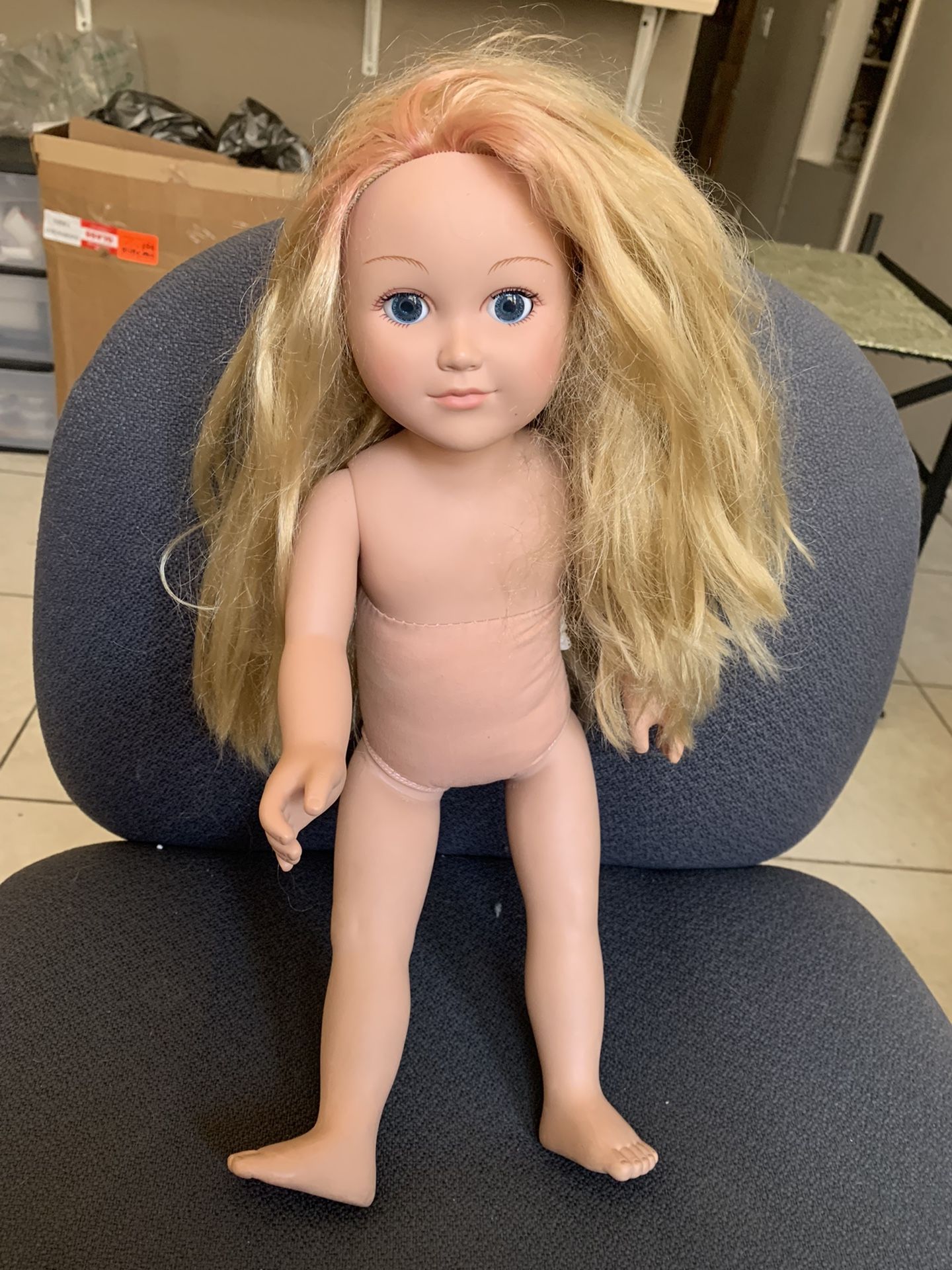 2013 Blonde Hair Blue Eyes 18 GS125 Cititoy Doll Pink Streaked Hair Nude for Sale in Phoenix AZ OfferUp