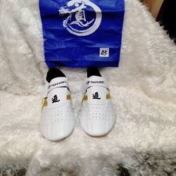 Karate Shoes Men's Or Women's Size 45