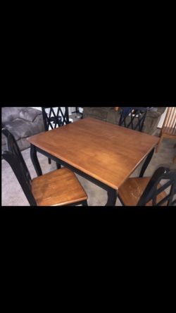 Dinning Table