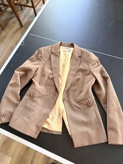 Women’s size 6 brown suit