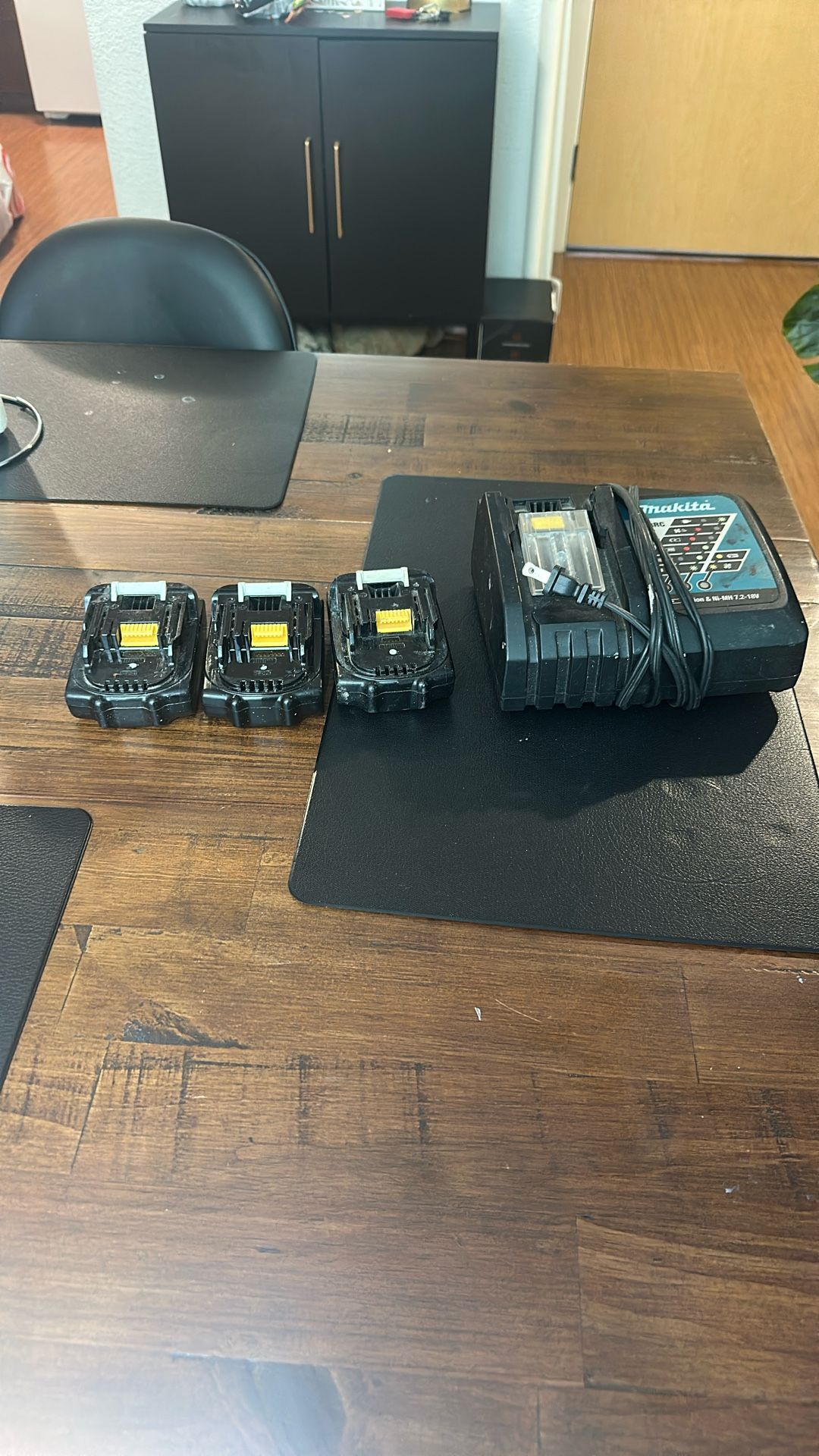 Makita Charger And Battery