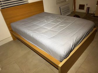 IKEA full platform wooden bed & memory foam mattress lucid