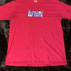 Supreme T-shirt “Ultra Fresh”