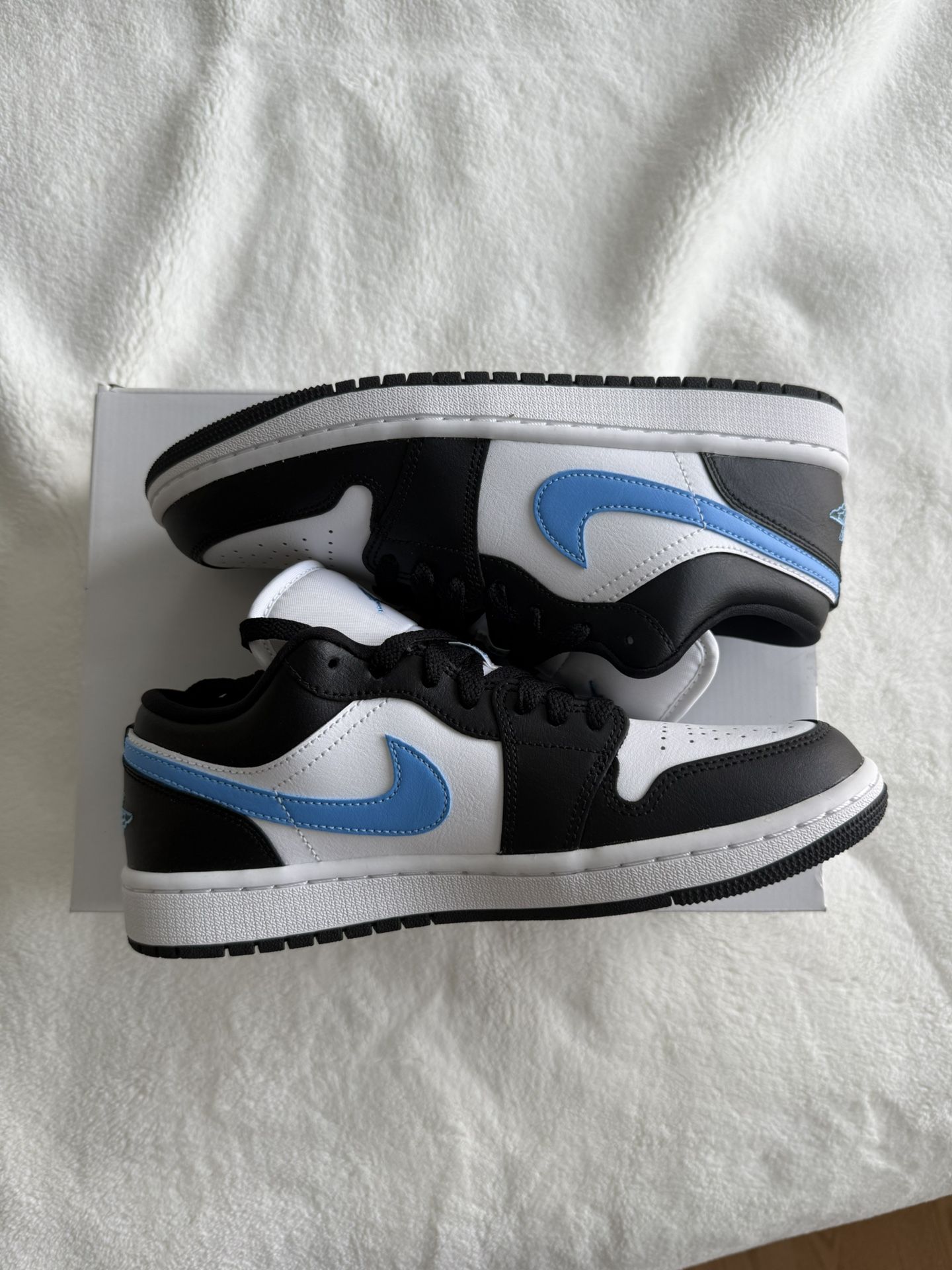 Women's Jordan 1 Low Black University Blue (Brand New)