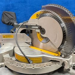 DeWalt Miter Saw DWS715