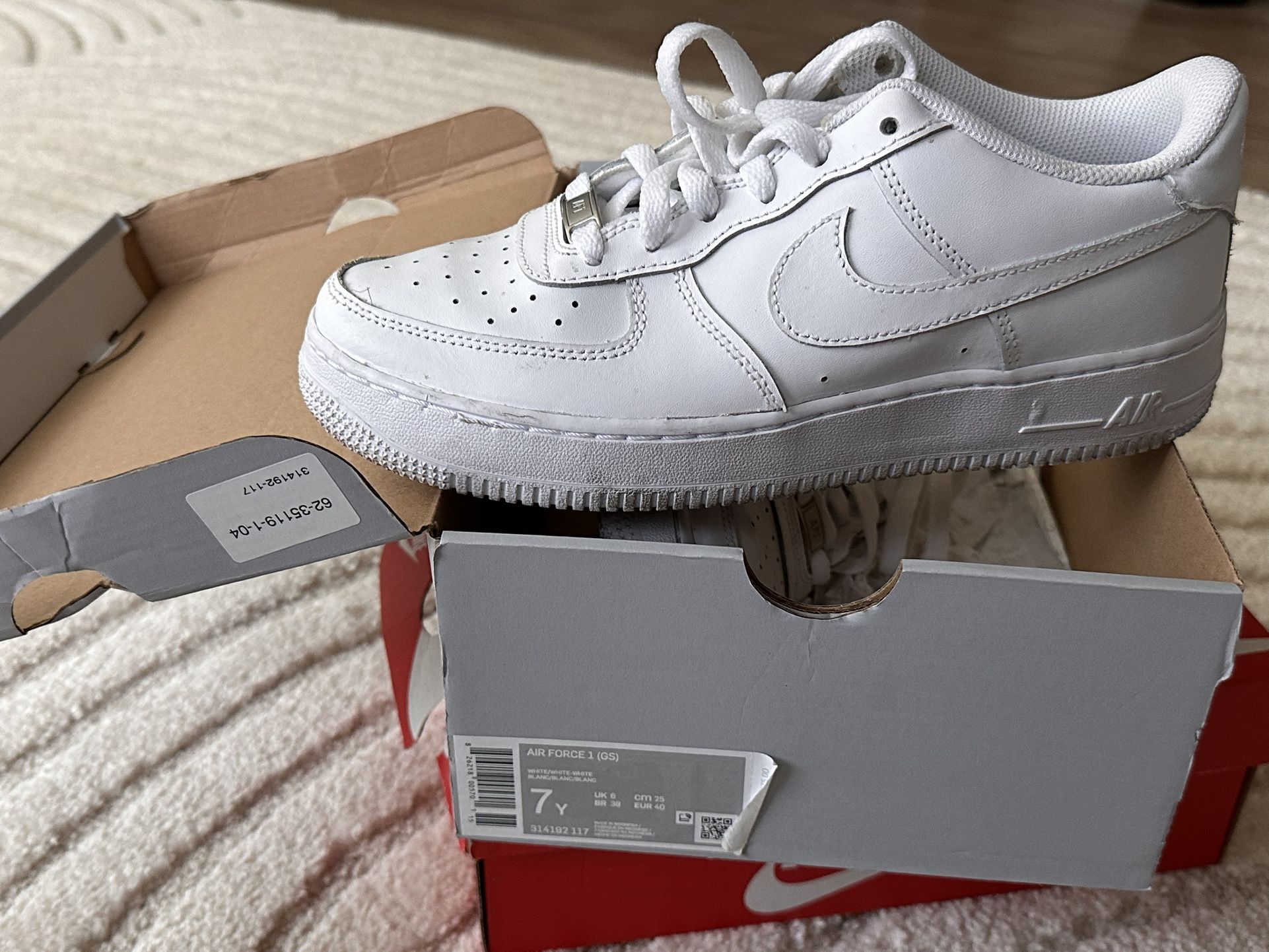 Women Size 8 Nike