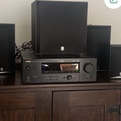 Yamaha Stereo Receiver And 5 Speakers Including Sub Woofer. 