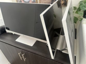 HP Desktop Monitors / Screens — Great Condition (Bundle or Individual)