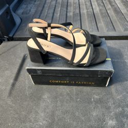 Dress Shoes Size 8