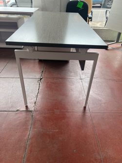 Knoll Desks with Modesty Panel