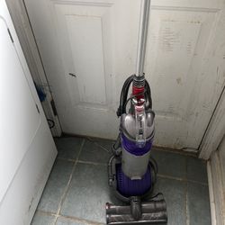 Vacuum Cleaner 