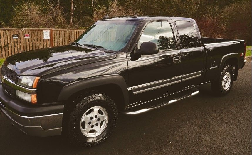 4X4 2003 Chevy Black Friday 🎁