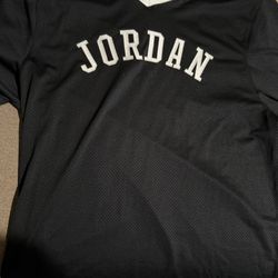 JORDAN NIKE SHIRT 
