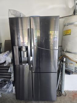 LG REFRIGERATOR. ICE MAKER DOES NOT WORK