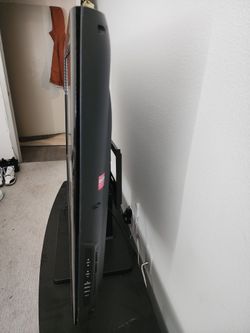 LG 42 IN W/stand