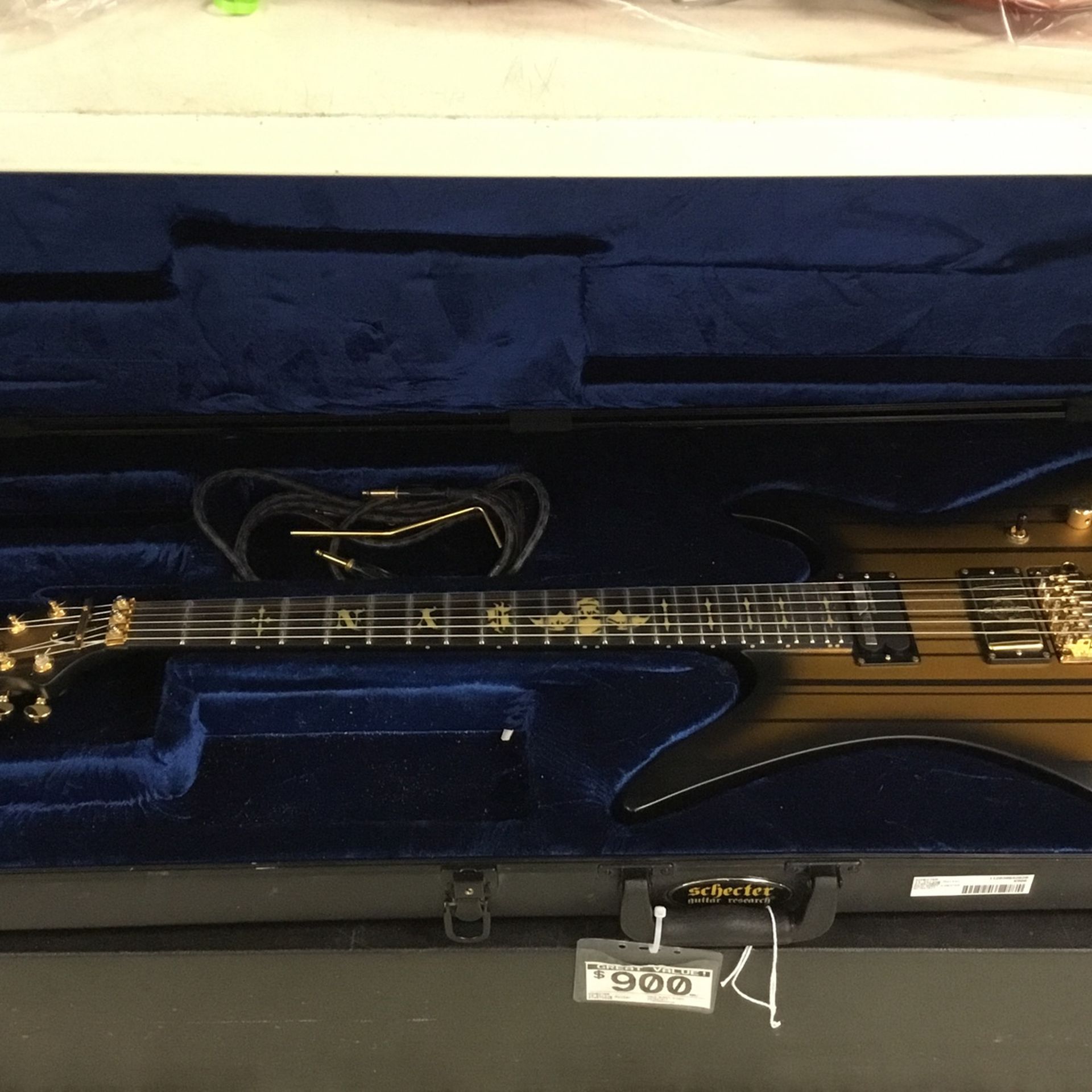 Schecter. Guitar