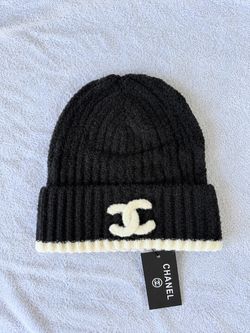 Chanel knitted beanie