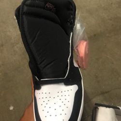 Air Jordan 1 Retro High OG Size 9
