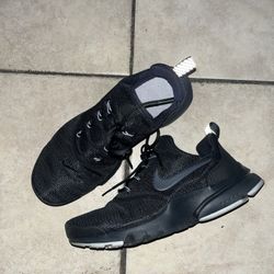 Sz 6y Nike Presto