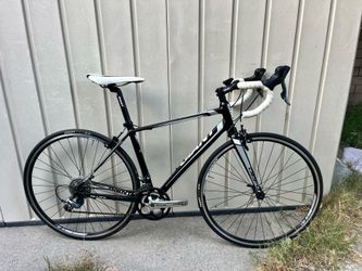 Giant Defy Road Bike Small 50cm! Very Nice!