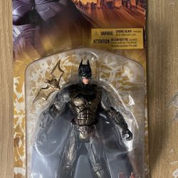 Batman Begins BATMAN 2005 Gold Variant Action Figure