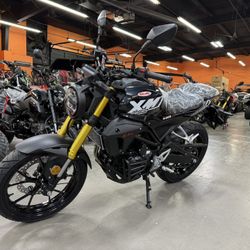 Vitacci XMT250 Street Bike On Sale