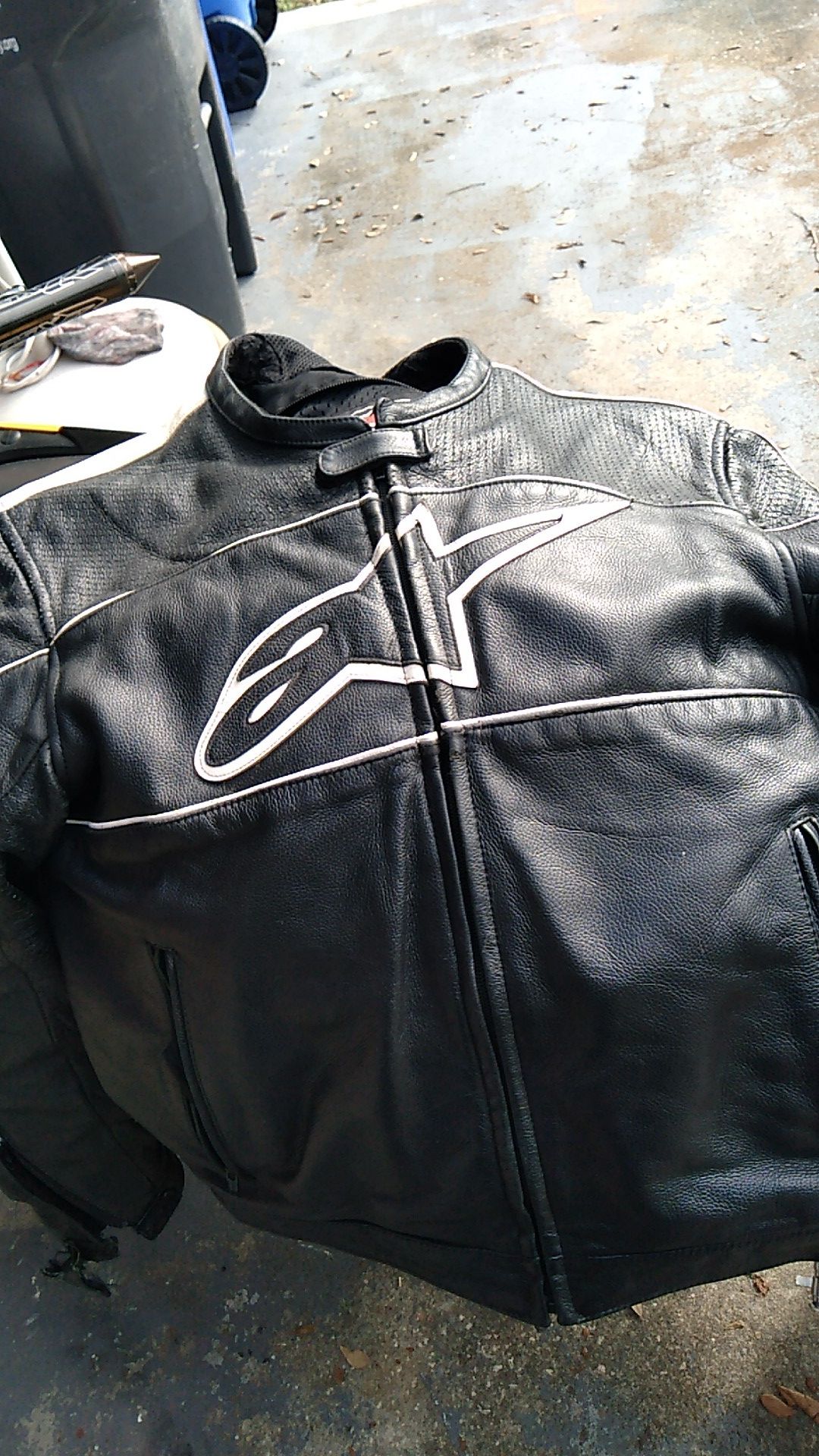 A alpinestars motorcycle jacket very nice