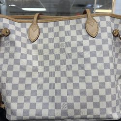 Louis Vuitton Damier Azure Neverfull MM With Pouch
