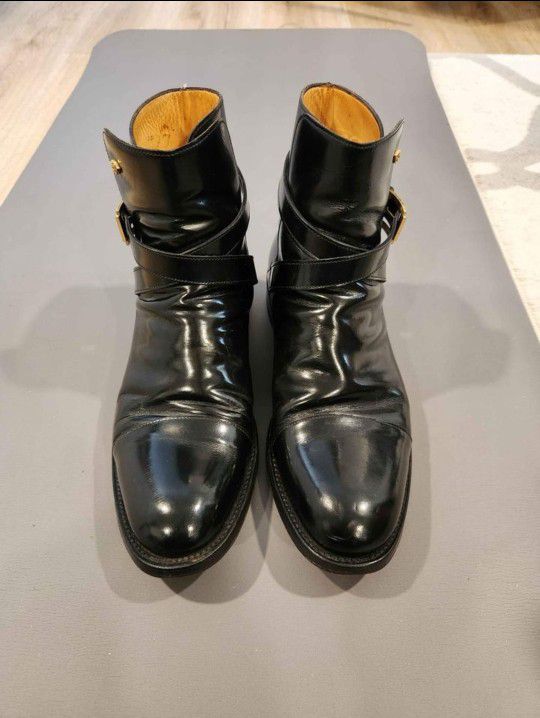 Versace Men's Polished Black Leather Buckle Dress Boots