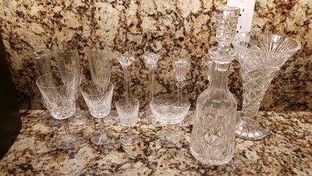 Waterford Crystal - 30 pieces- glasses, vase, decanter, etc