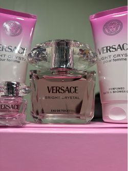 Versace Bright Crystal Perfume Gift Set
