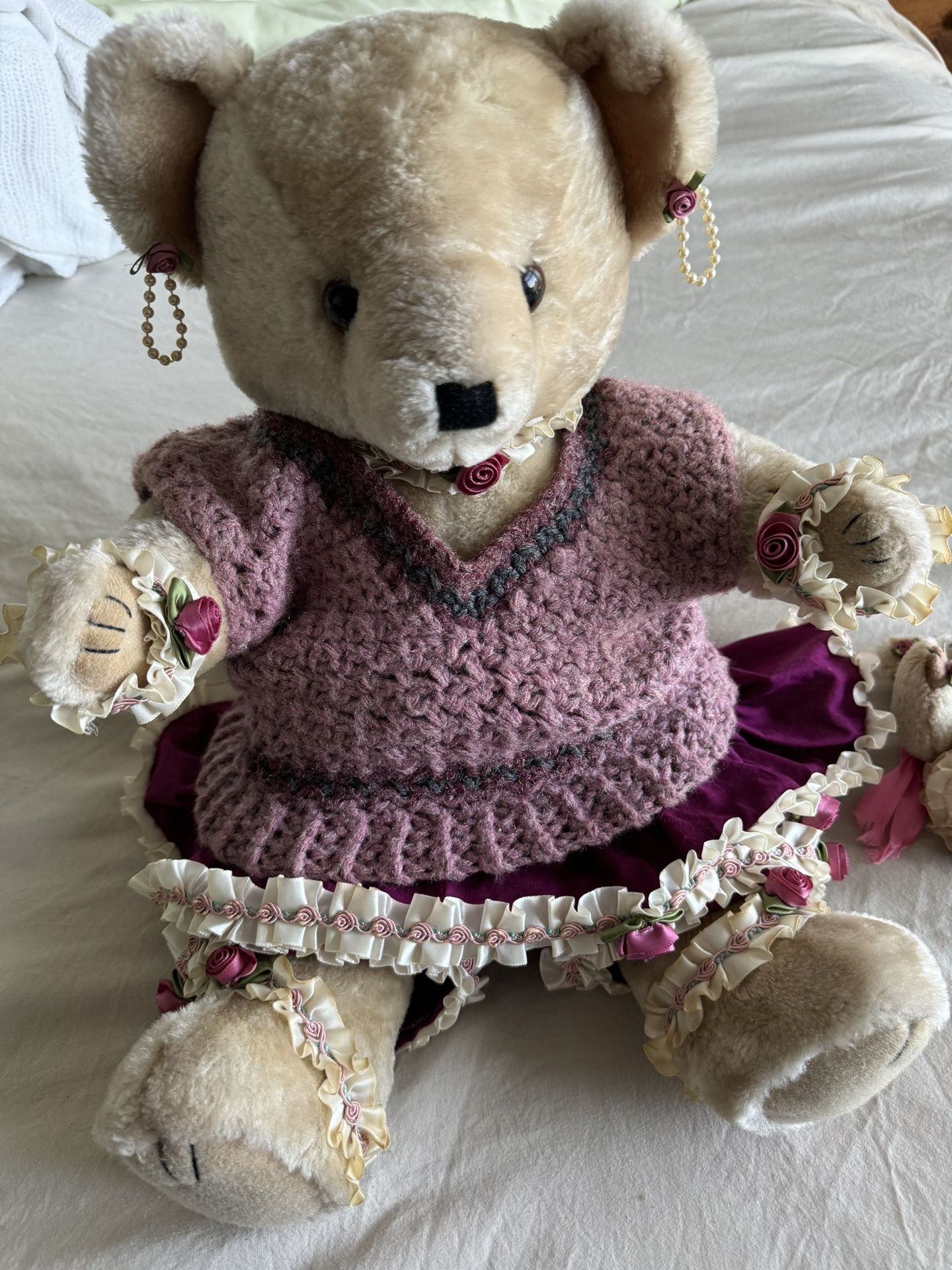 2 vintage bears