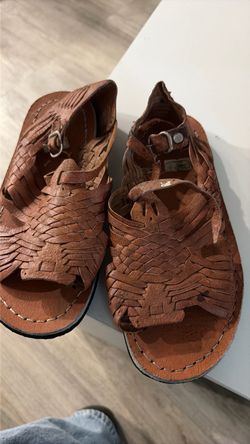 Traditional kids choes