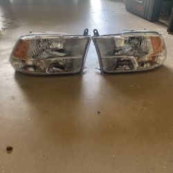 2009-2018 Dodge Ram  Headlights 