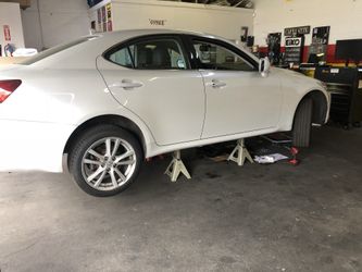 Lexus IS250