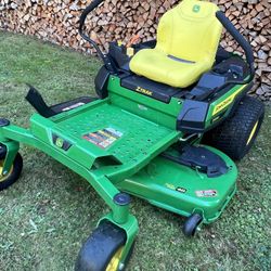 John Deere Z325E