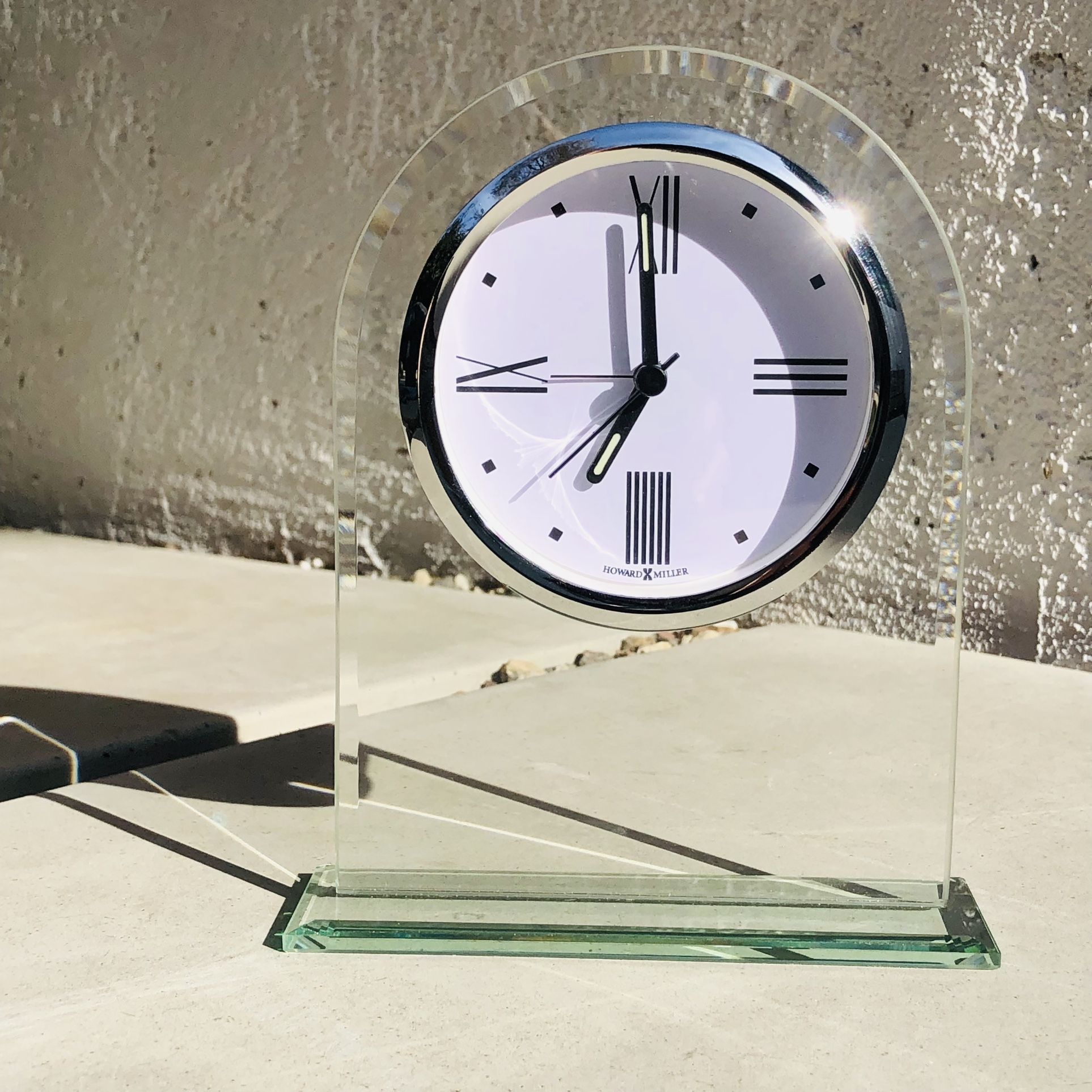 Howard Miller Regent Table Clock (Silver Lake)