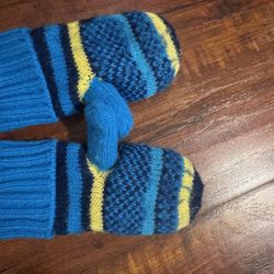 Kids Gloves Three To Six Years Old 