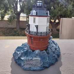 Lighthouse 