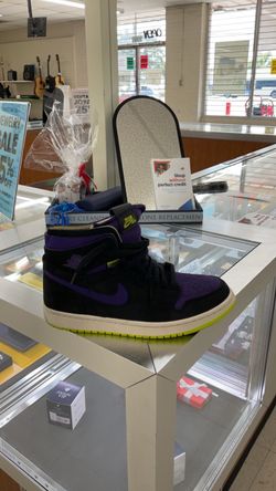 Nike shoes