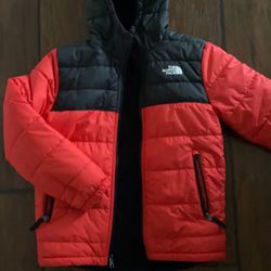 Boys Like New North Face Winter Jacket M 10/12